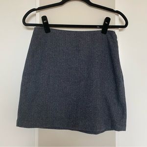 NWT Abercrombie Women’s Wool-Blend Plaid Mini Skirt in Heather Gray - Size S